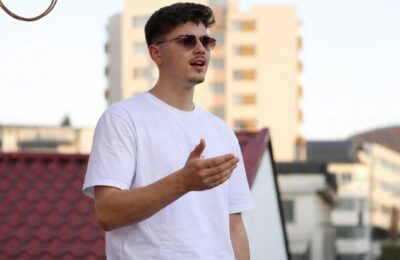 Un tânăr de 18 ani din Panciu a murit într-un accident auto după ce abia luase Bacalaureatul