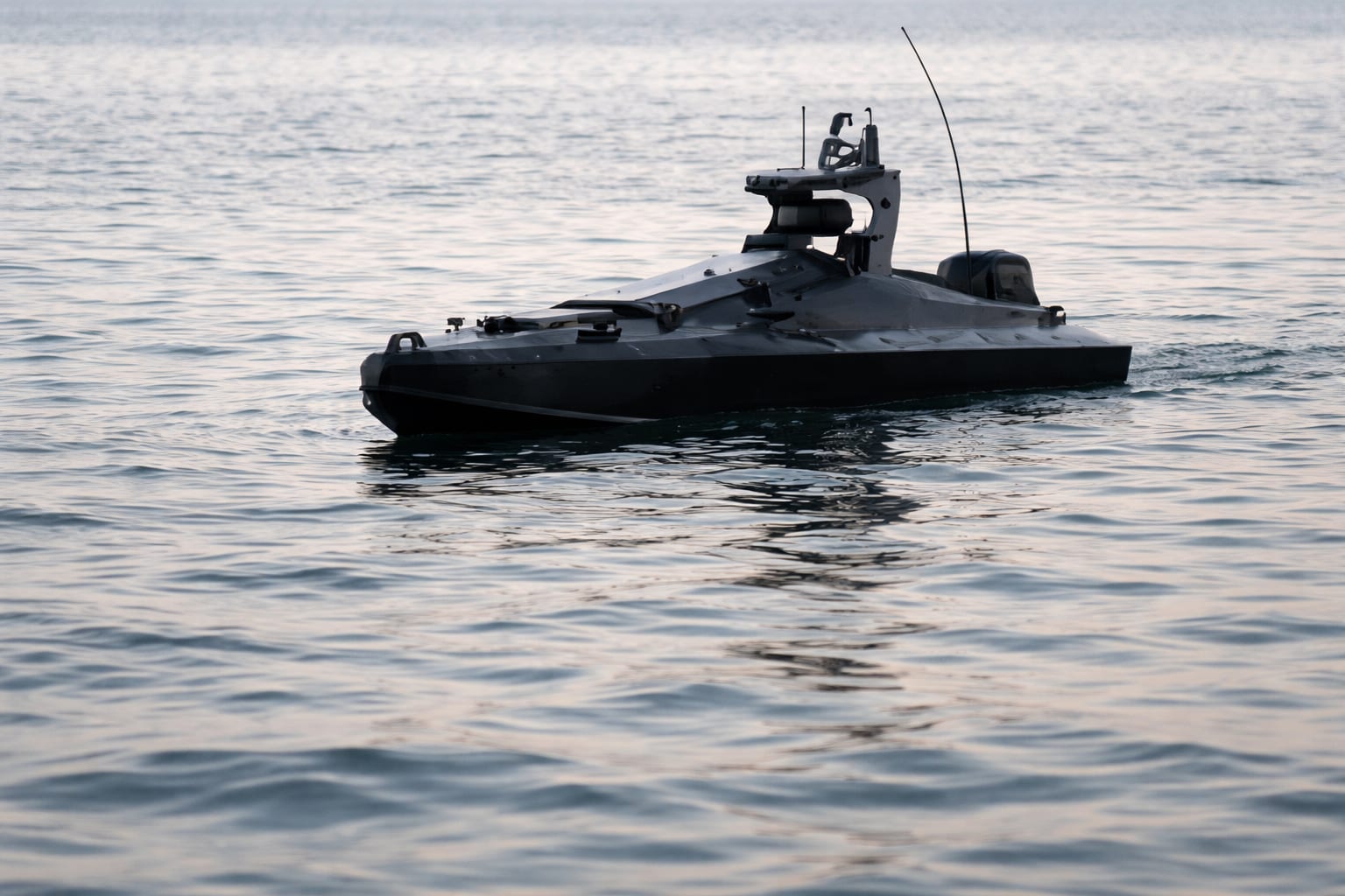 Armata Română a doborât o dronă cu explozibil în apropierea platformei Neptun Deep