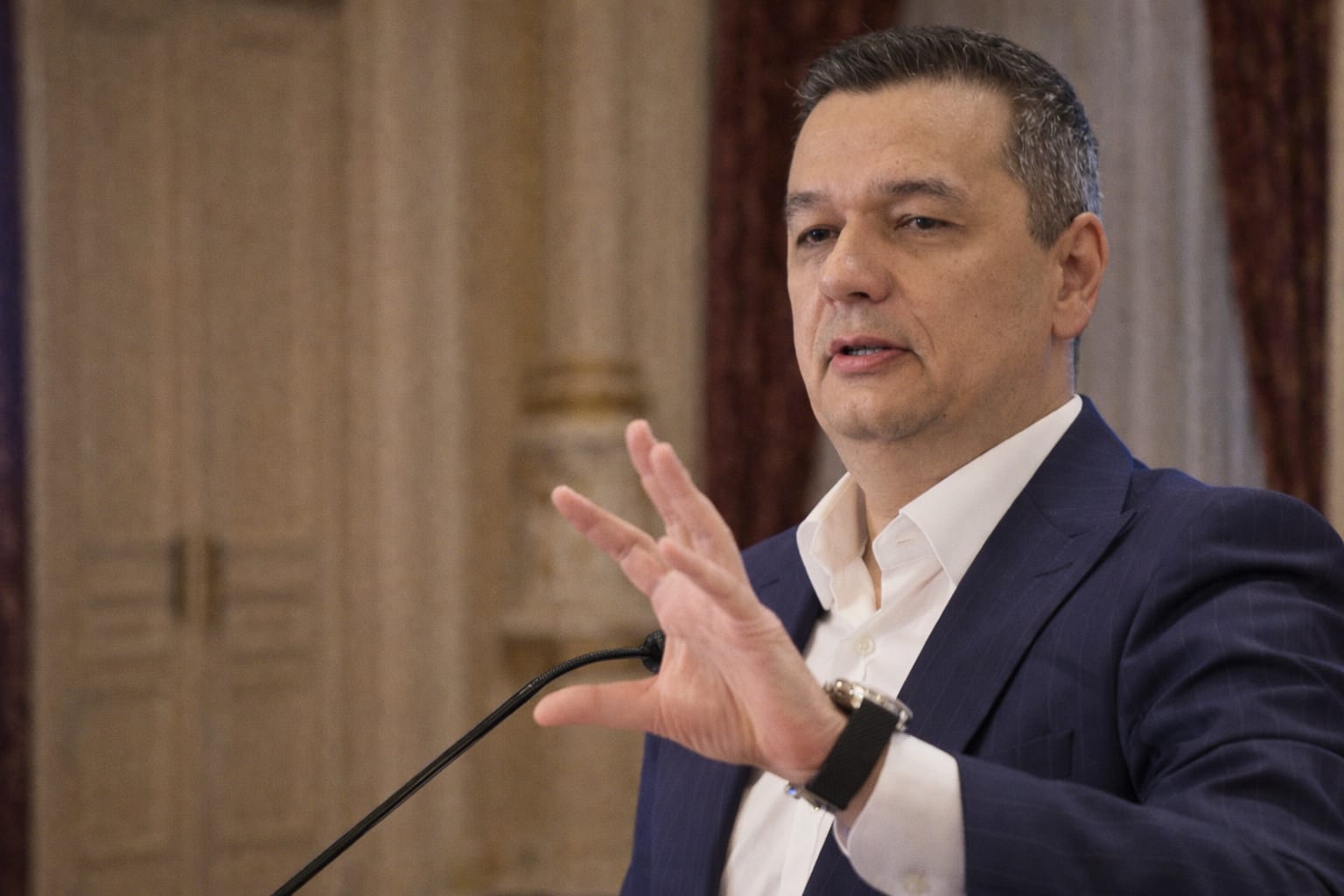 Decizia CCR privind legea ANI îl poate lăsa pe Dominic Fritz fără funcția de primar al Timișoarei