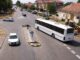 Manevre multiple pentru camioane și autobuze într-un nou sens giratoriu din Carei