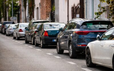 Polițele RCA s-au scumpit cu peste 13% în 2026. Aproape o treime din șoferi circulă fără asigurare