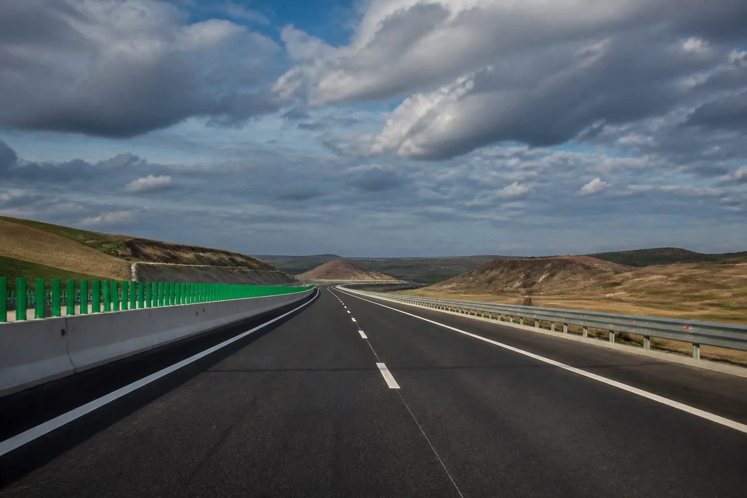 Un nou tronson de 12 km din Autostrada Transilvania a fost deschis circulației
