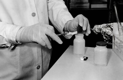 Un caz redeschis în Idaho conduce la un posibil suspect în crimele Tylenol, după mai bine de 40 de ani