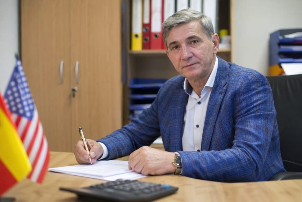 Nicolae Trifan a fost ales viceprimar în Sânmihaiu Român cu 8 voturi, față de unul pentru Ionuț Voin
