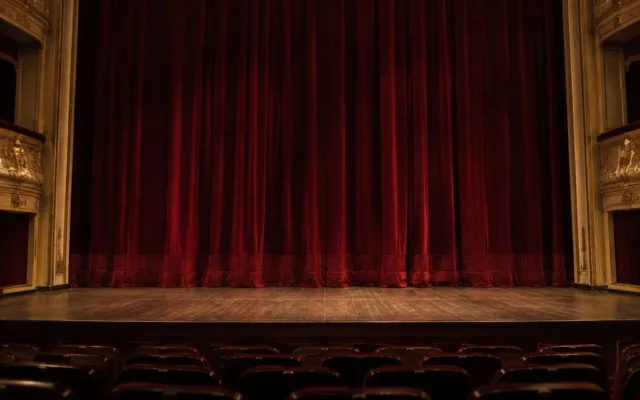 Scena de la German State Theatre