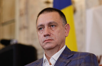 Mihai Fifor acuză că Legea nr. 180/2026 îi obligă pe funcționari să aleagă între administrație și posturi internaționale