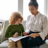 Venituri din meditații pentru profesori